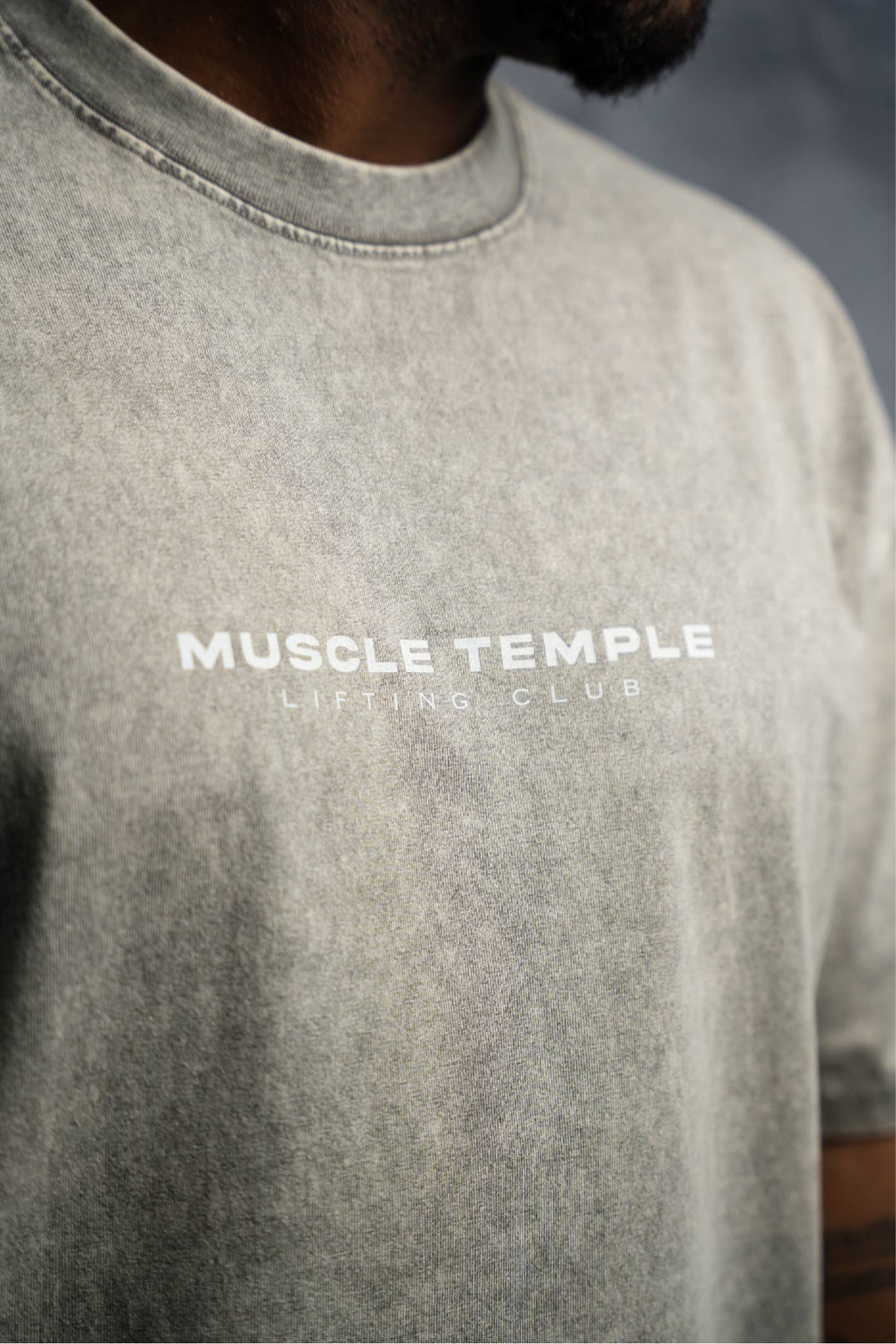 Signature Muscle Temple Tshirt - Grey